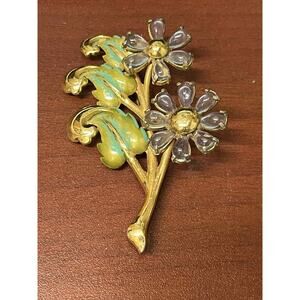 1940s Purple Flower Figural Cabochon Sculpture Brooch
